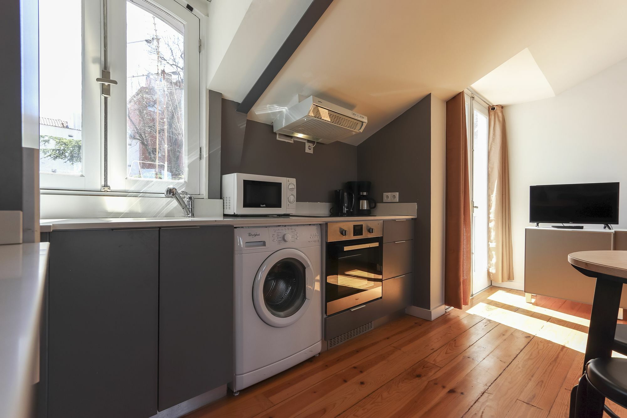 Santa Catarina Stylish By Homing Apartment Lisboa Ngoại thất bức ảnh